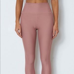 White Fox Active Holly Leggings Dusty Rose Medium